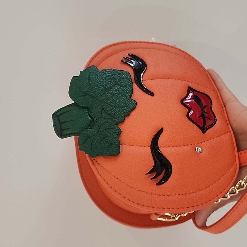 NEW KITSCH PUMPKIN CROSSBODY BAG - Picture 6 of 7